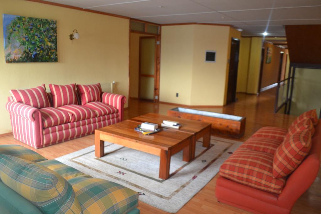 Hotel Saltos Del Paine Puerto Natales Kültér fotó